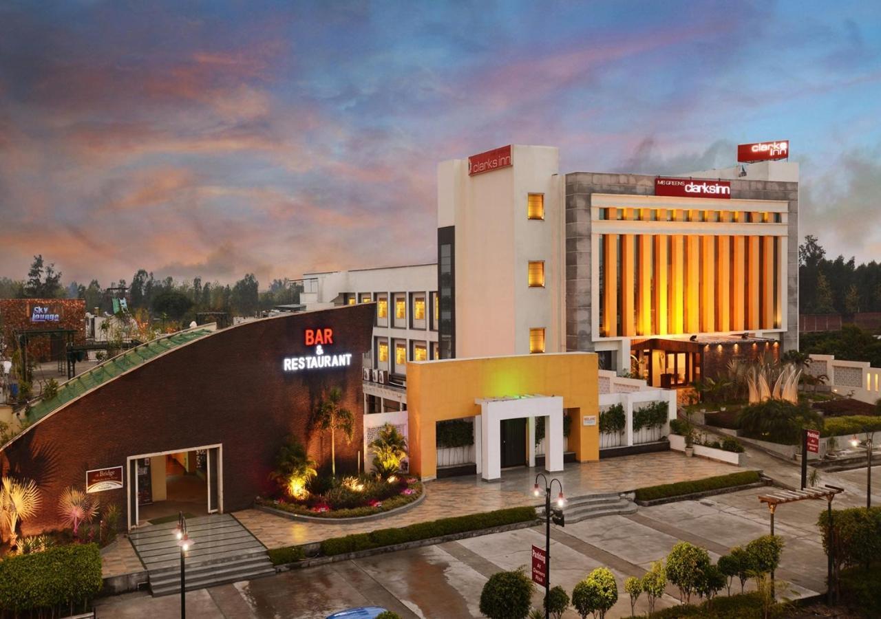 M B Greens Clarks Inn Moradabad Esterno foto