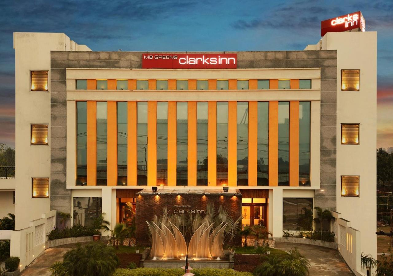 M B Greens Clarks Inn Moradabad Esterno foto